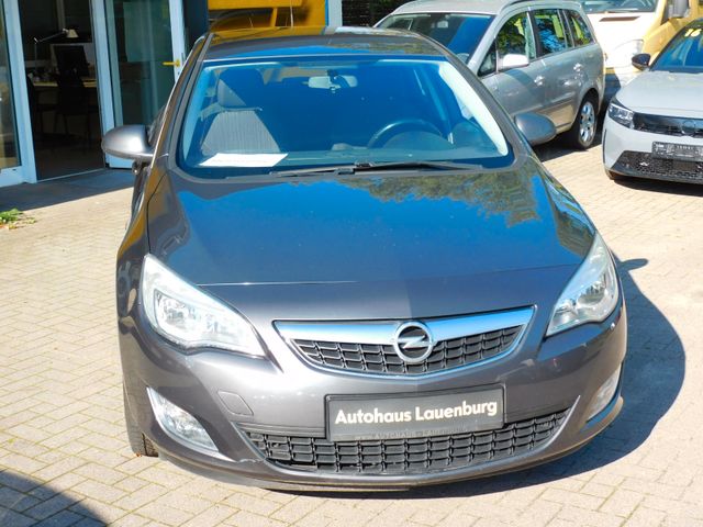 Details zum Fahrzeug: Opel Astra J Lim. Edition TÜV 03.28 an Gewerbe/Export